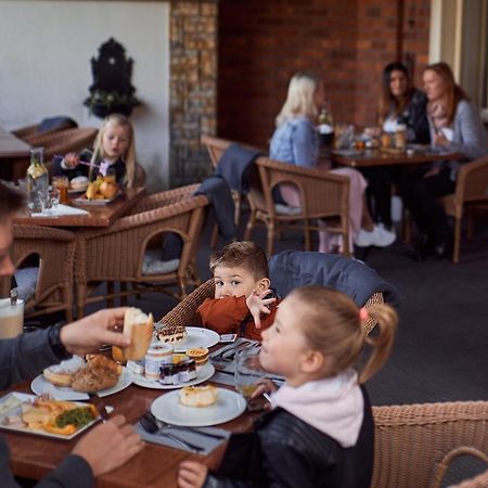 Hotel U Valdicke Brany Jicin Bagian luar foto